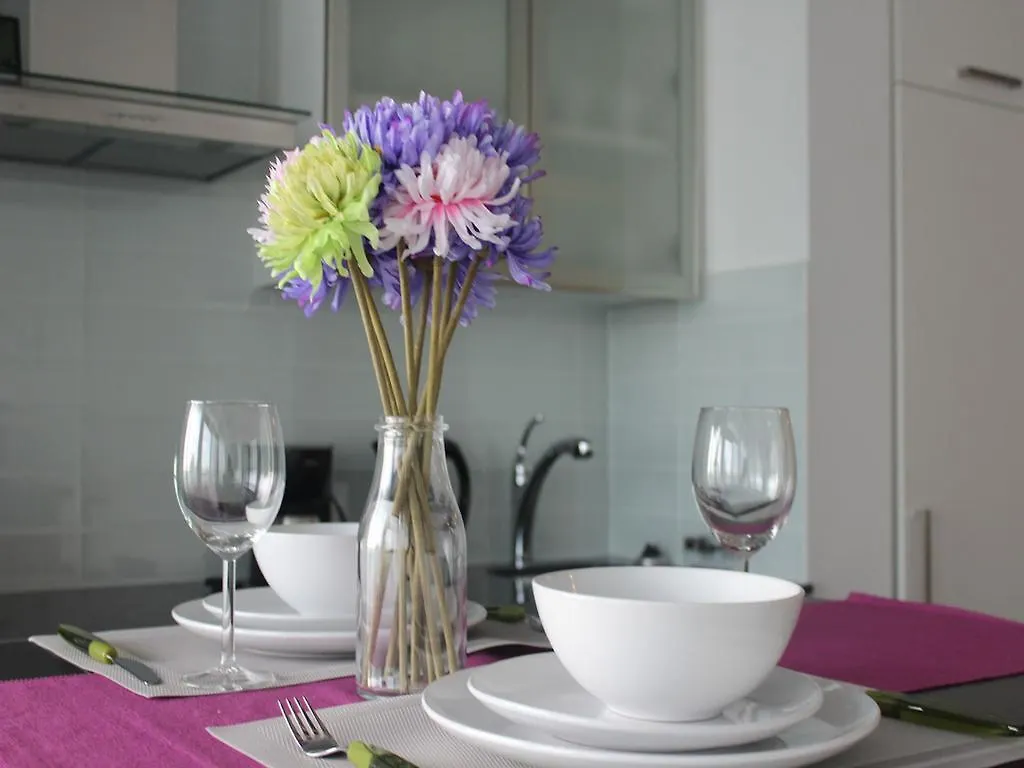 Eg Suites - York St Condos Cn Tower Apartment Toronto